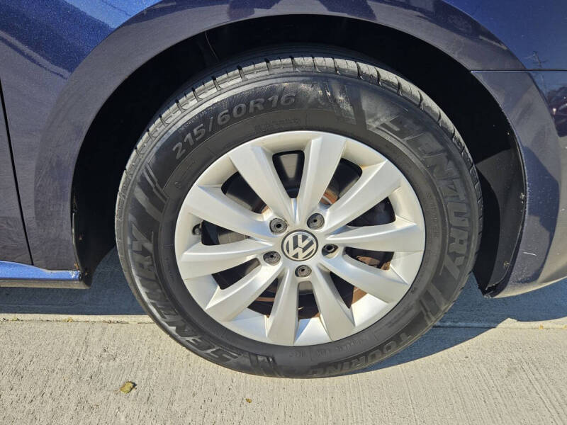 2013 Volkswagen Passat