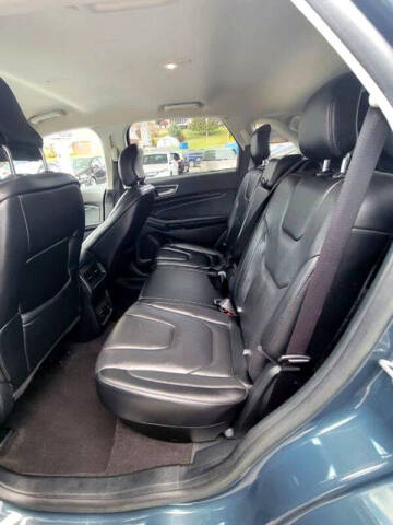 2019 Ford Edge Titanium