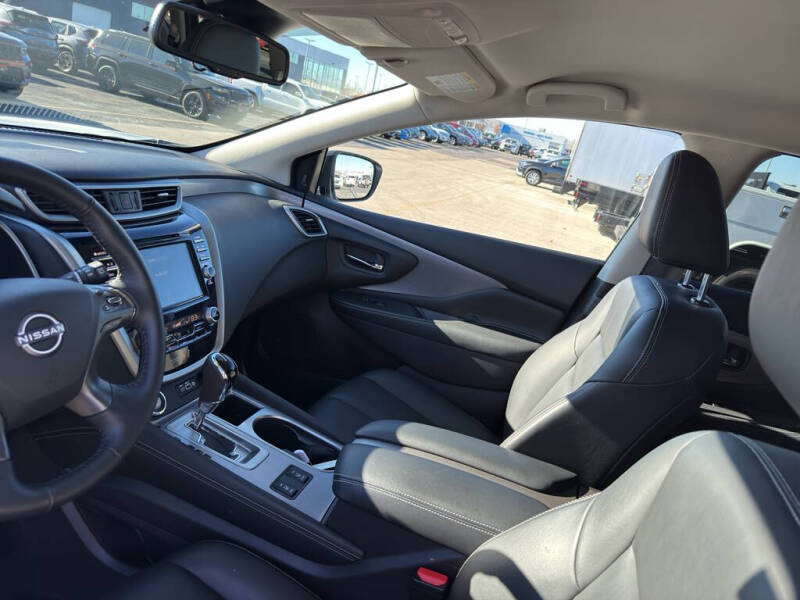 2024 Nissan Murano SV