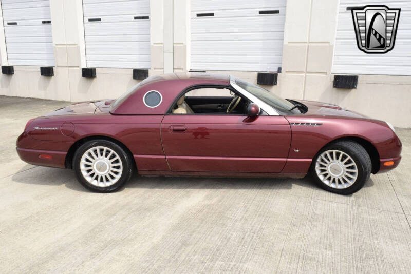 2004 Ford Thunderbird Deluxe