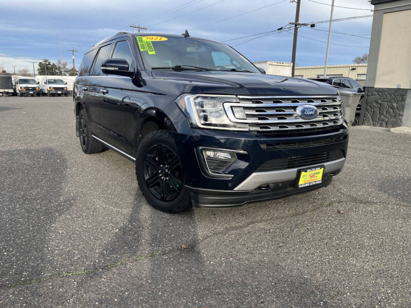 2021 Ford Expedition Limited's photo