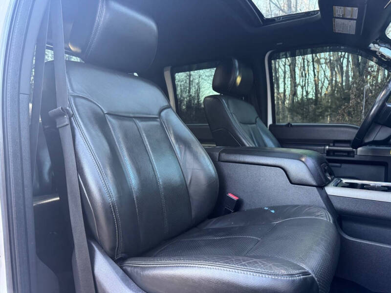 2014 Ford F-350 Super Duty Lariat