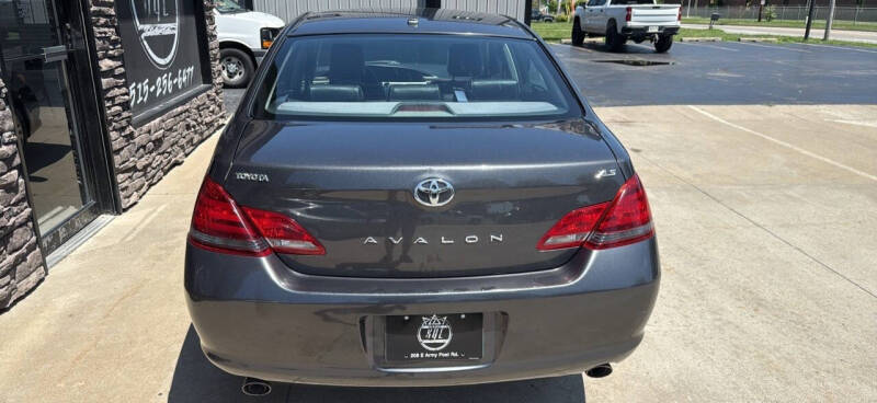 2009 Toyota Avalon XLS