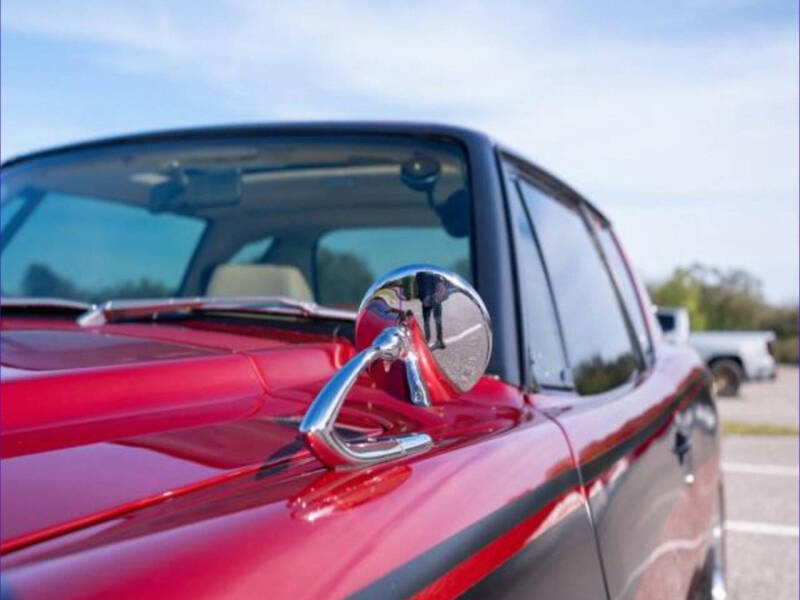 1980 Studebaker Avanti