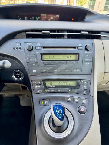 2010 Toyota Prius I