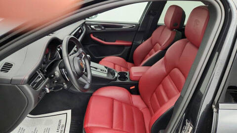 2023 Porsche Macan S