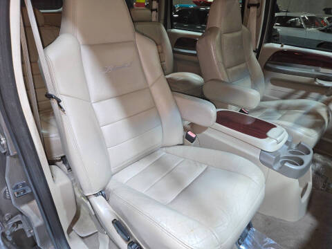 2004 Ford Excursion Limited