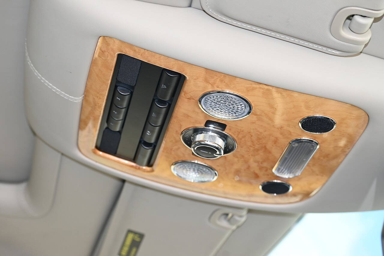 2012 Bentley Continental 36