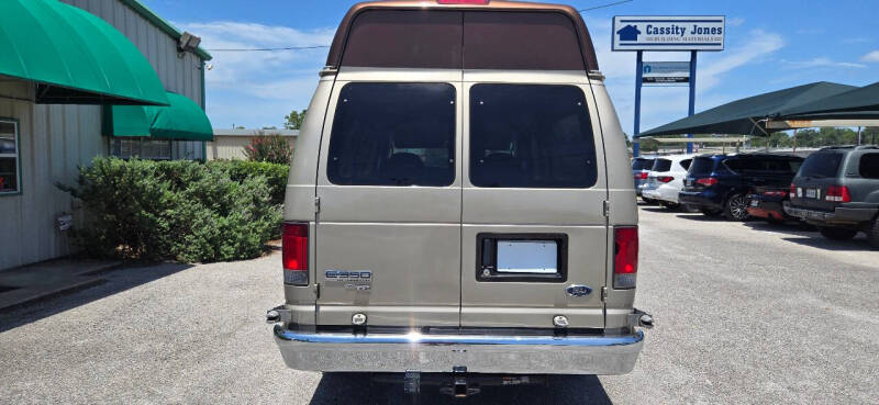 2007 Ford E-Series E-350 SD XLT