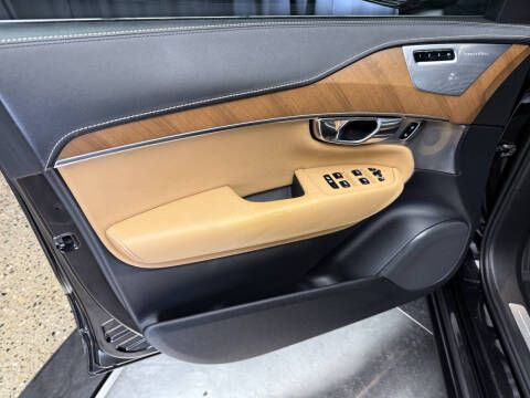 2016 Volvo XC90 T6 First Edition