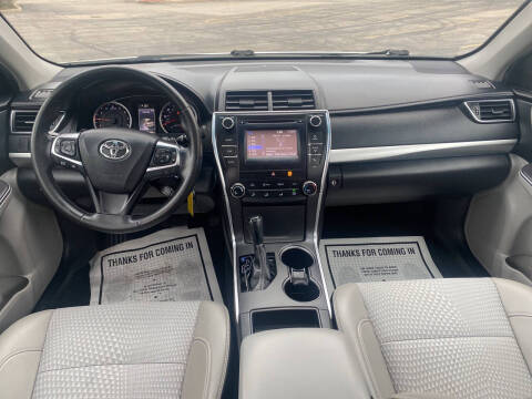 2015 Toyota Camry SE