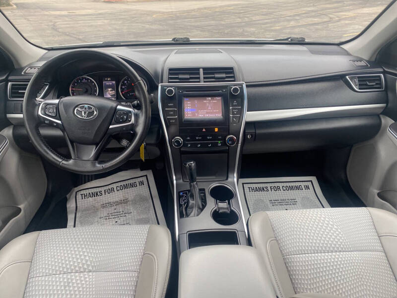 2015 Toyota Camry SE