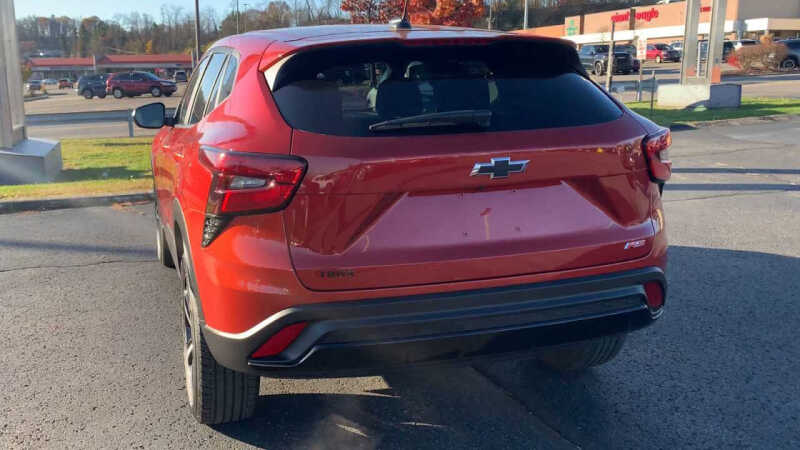 2024 Chevrolet Trax RS