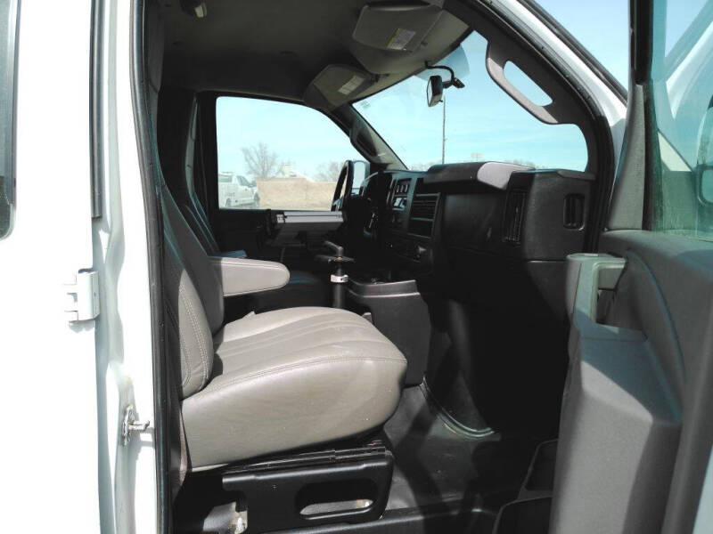 2019 Chevrolet Express 2500