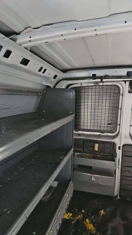2017 Chevrolet Express 2500