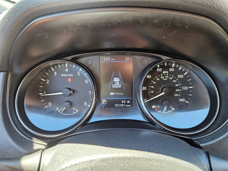 2019 Nissan Rogue SV