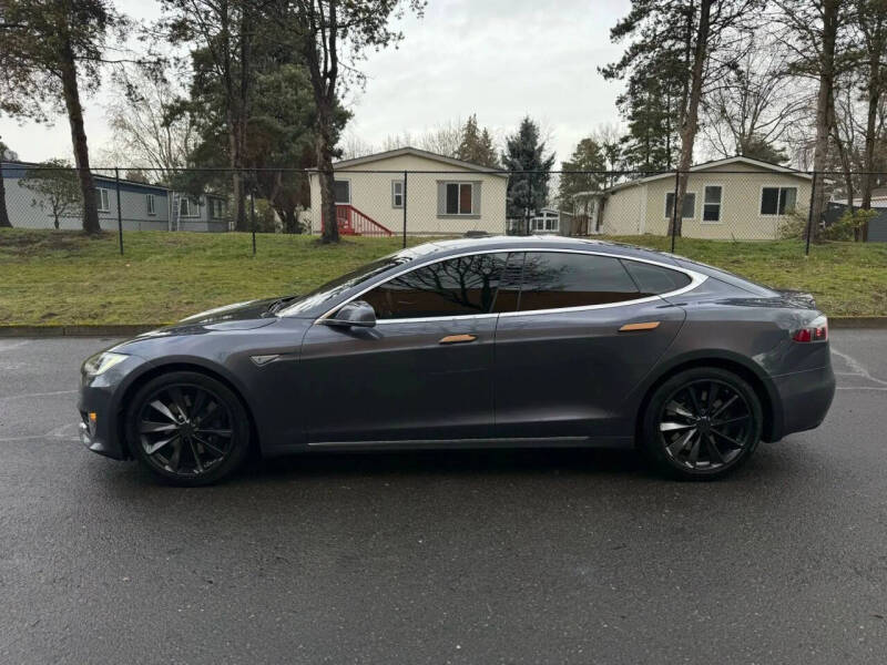 2014 Tesla Model S