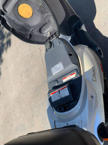 2003 Vespa Lt150