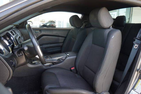 2014 Ford Mustang V6