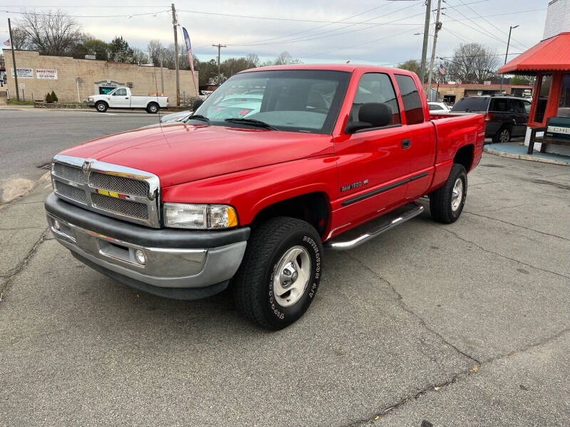 2001 Dodge Ram 1500 for sale at HEADSTRONG MOTORSPORTS LLC in Maiden NC