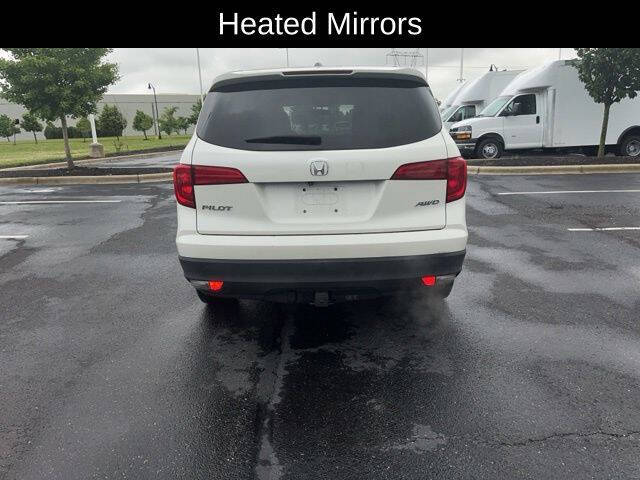 2017 Honda Pilot EX