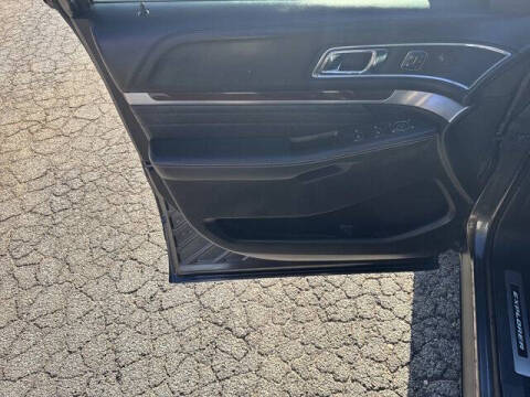 2017 Ford Explorer Platinum