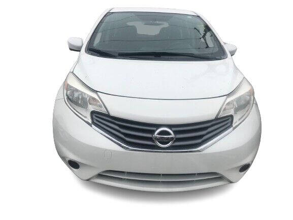 White 2016 Nissan Versa Note SV SV 4dr Hatchback 1