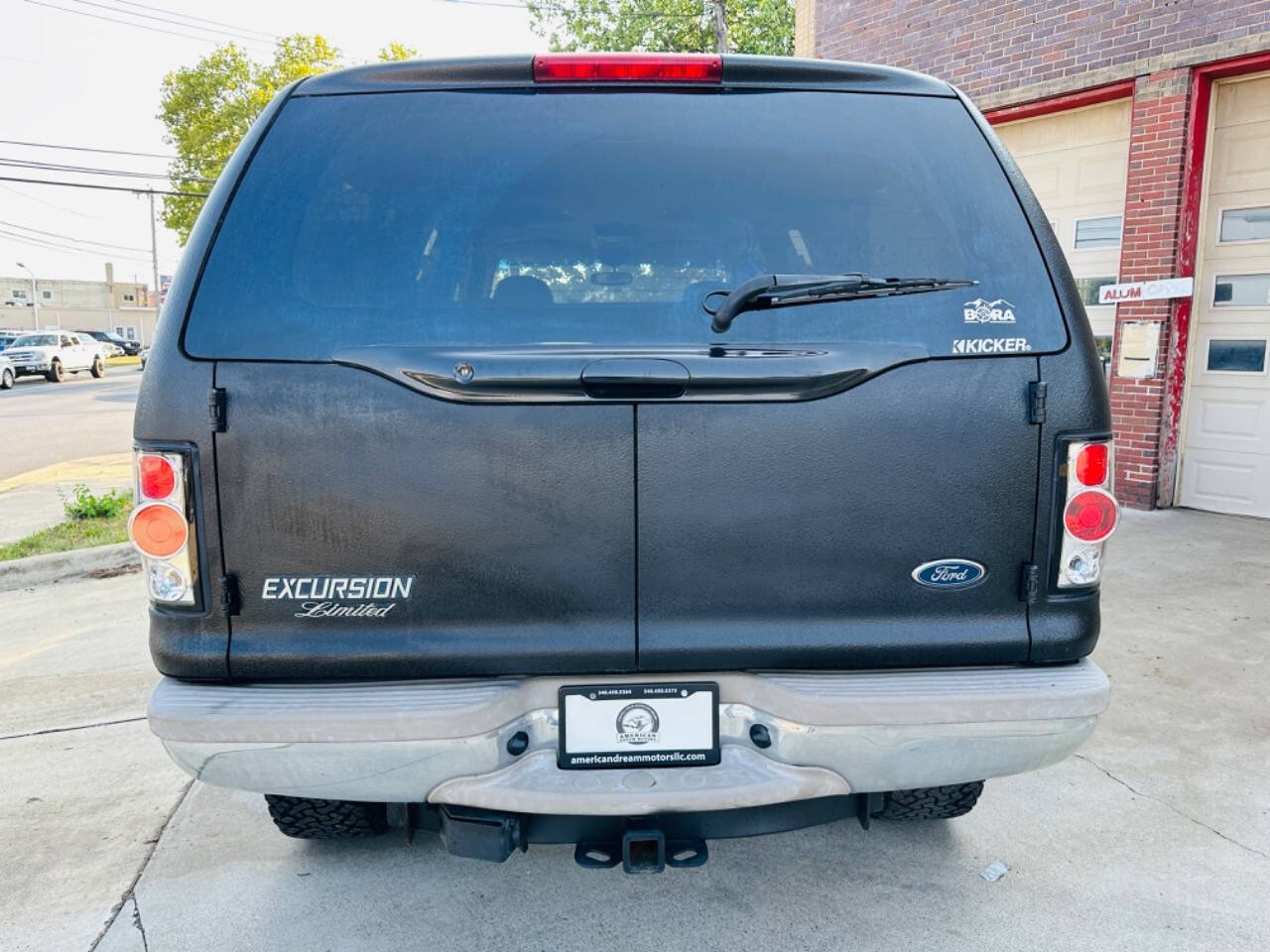 2000 Ford Excursion for sale at American Dream Motors in Winchester, VA