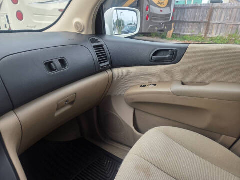 2007 Kia Sedona
