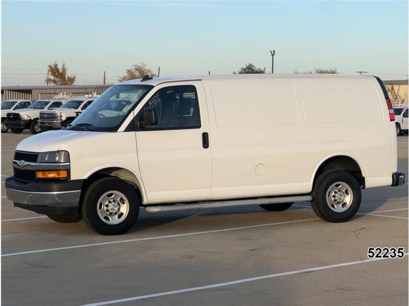 2023 Chevrolet Express 2500