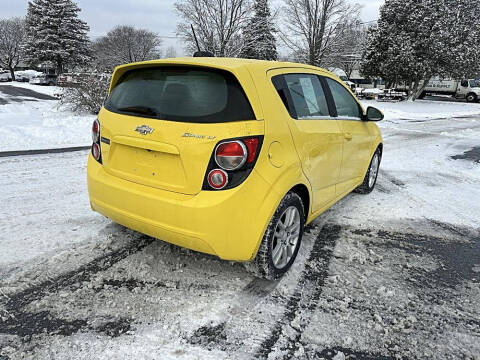 2016 Chevrolet Sonic LT Auto