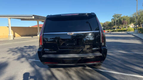 2018 Cadillac Escalade ESV Premium Luxury