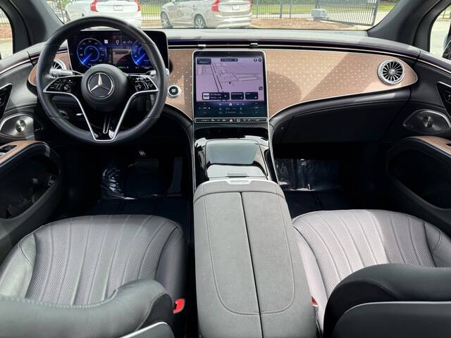 2023 Mercedes-Benz EQS 15