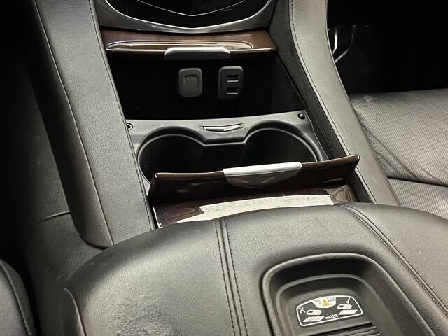 2020 Cadillac Escalade Standard