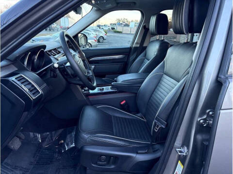 2017 Land Rover Discovery First Edition