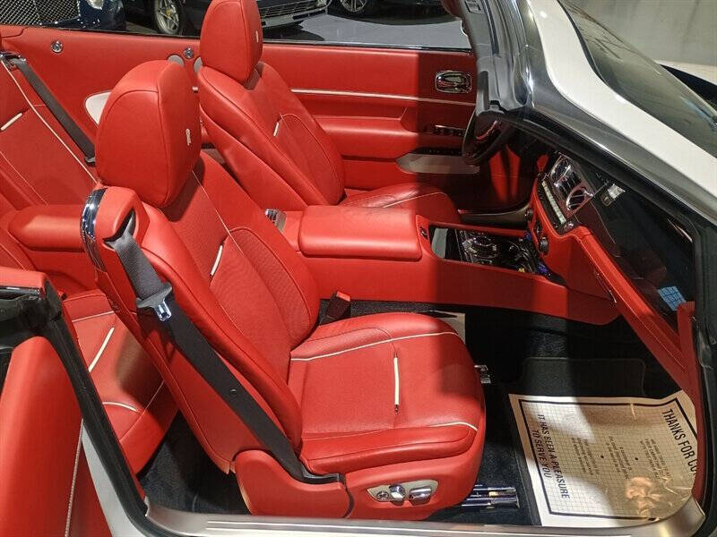 2018 Rolls-Royce Dawn 11