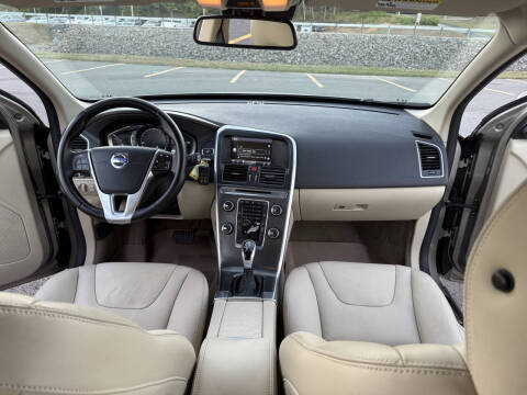 2015 Volvo XC60 T6