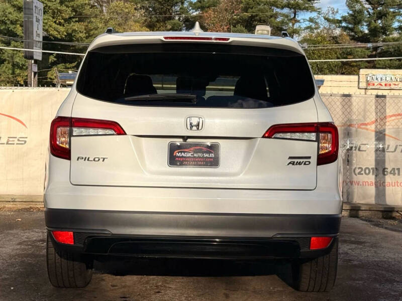 2021 Honda Pilot SE