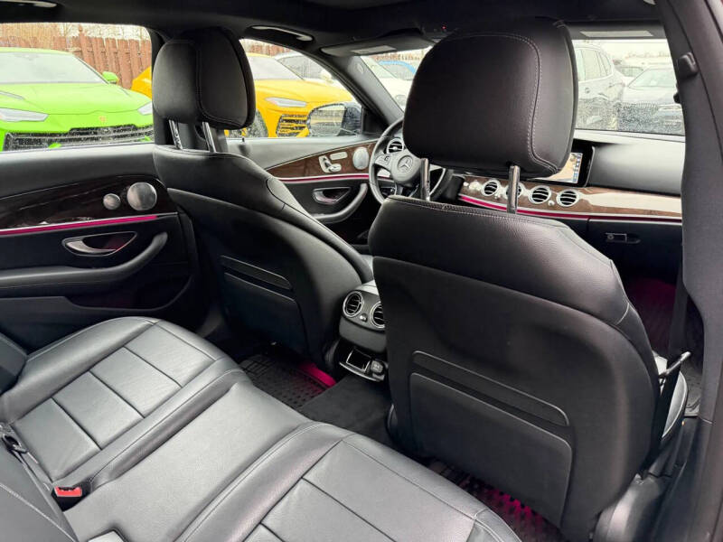 2017 Mercedes-Benz E-Class E 300 4MATIC