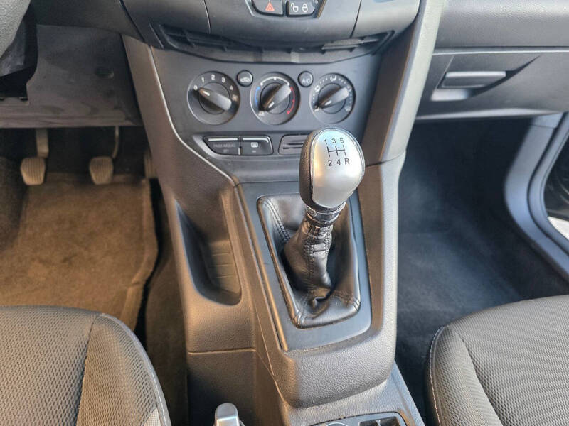 2012 Ford Focus S