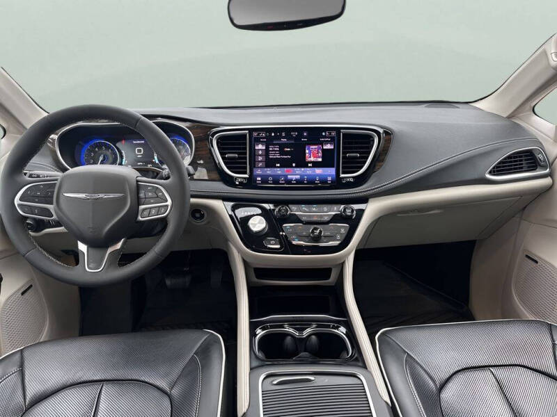 2022 Chrysler Pacifica Limited