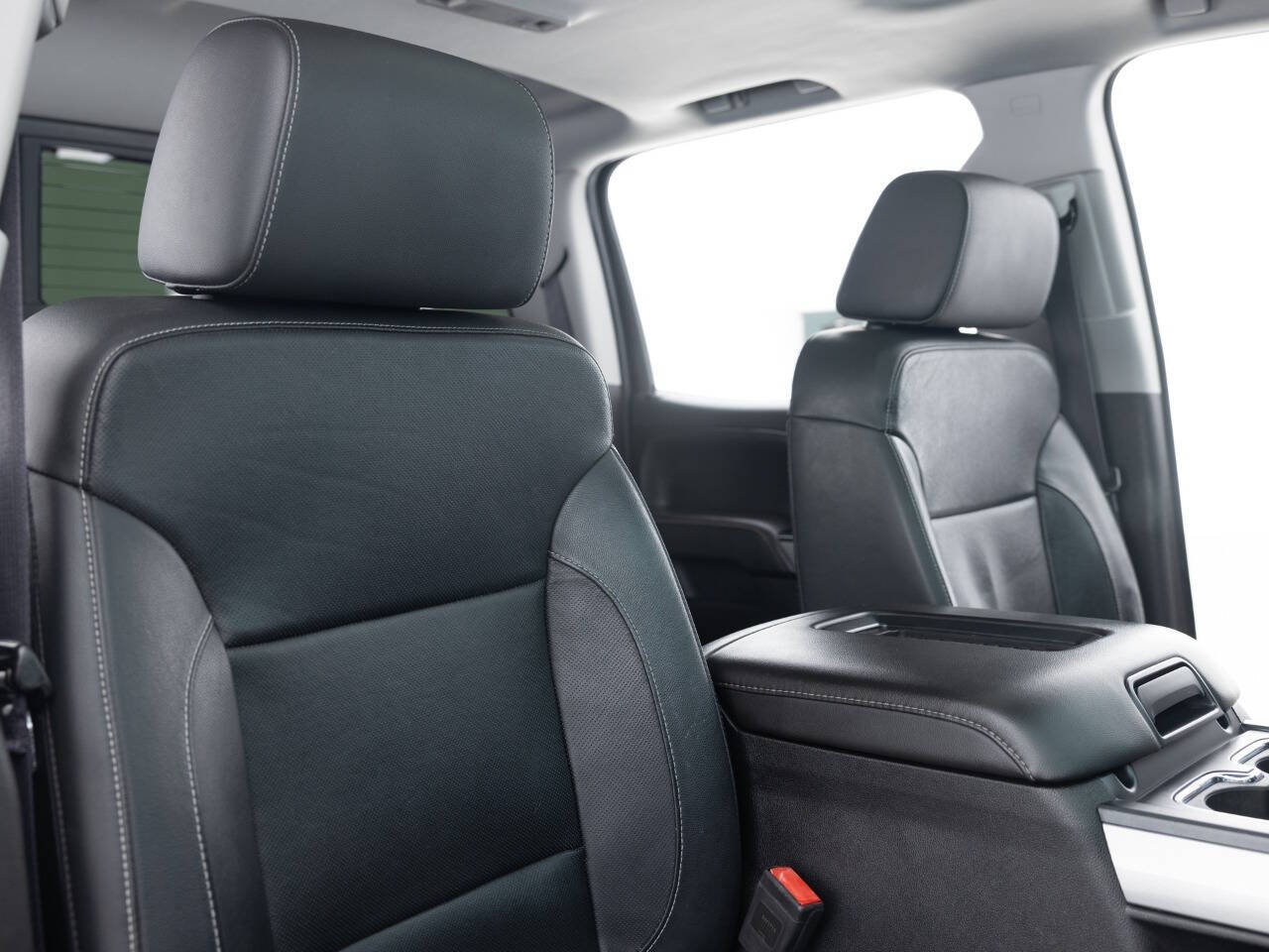 Used Car 2017 Chevrolet Silverado 1500  Ltz Z71 4x4 4dr Crew Cab 5.8 Ft. Sb For Sale Under $30,000 In Coal City, Illinois