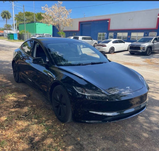 2025 Tesla Model 3 Long Range