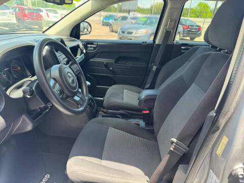 2016 Jeep Compass Sport