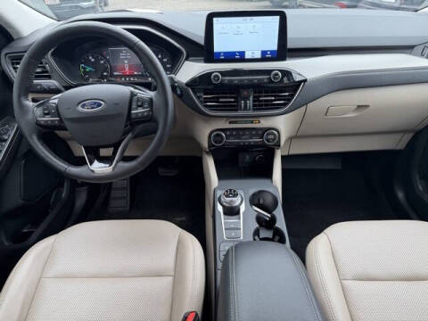 2021 Ford Escape Hybrid SEL