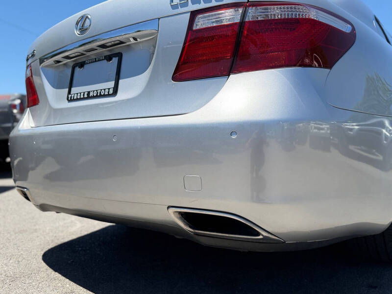 2008 Lexus LS 460