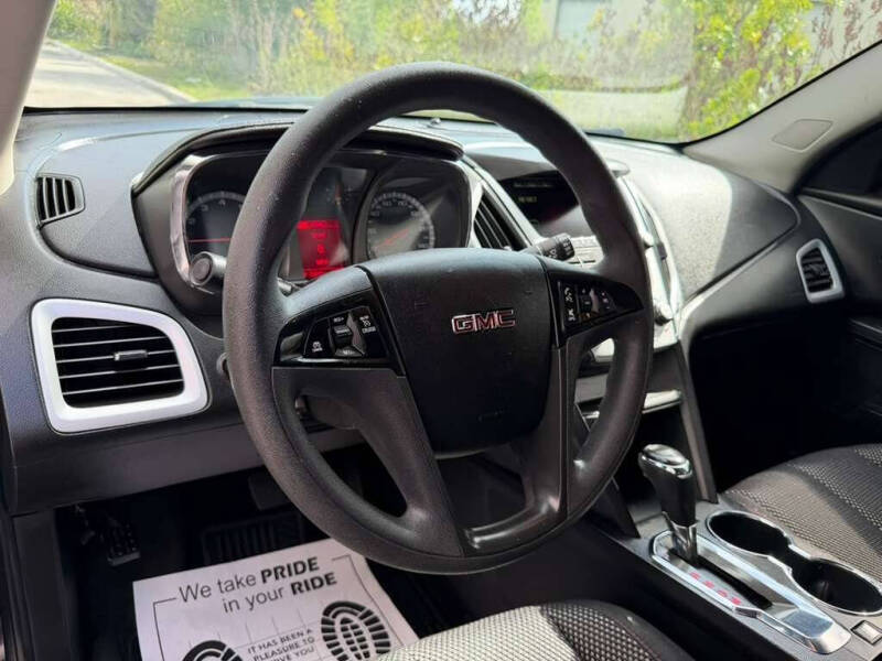 2017 GMC Terrain SLE-1