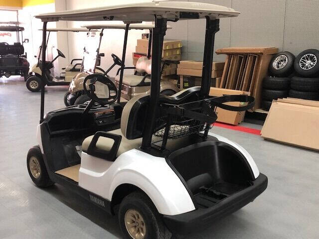 2018 Yamaha Gas Golf Car - White
