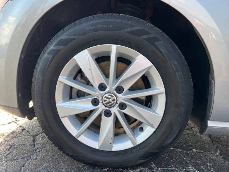 2015 Volkswagen Golf TSI S