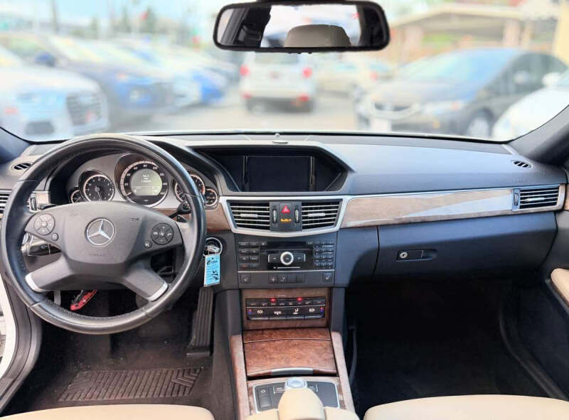 2011 Mercedes-Benz E-Class E 350 Sport